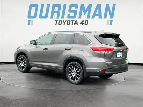 2018 Toyota Highlander SE
