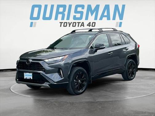 2025 Toyota RAV4 Hybrid SE