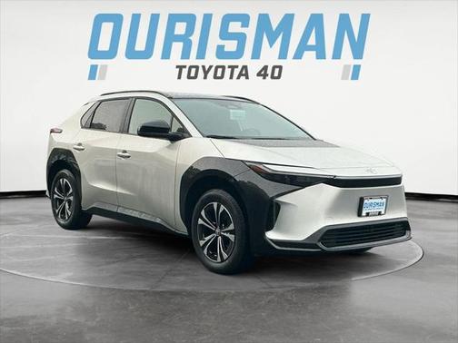 2025 Toyota bZ4X XLE