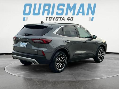 Carbonized Gray Metallic 2025 Ford Escape PHEV SE