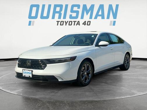 Platinum White Pearl 2023 Honda Accord EX