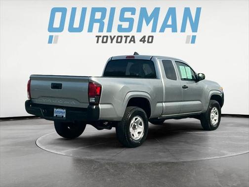 2022 Toyota Tacoma SR