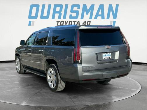 2018 Cadillac Escalade ESV Luxury