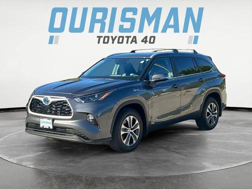 2024 Toyota Highlander Hybrid XLE