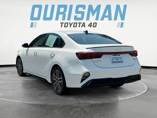 Snow White Pearl 2023 Kia Forte GT-Line