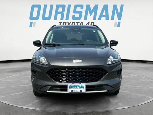 Magnetic Metallic 2020 Ford Escape SE