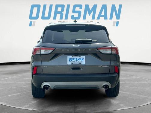 Magnetic Metallic 2020 Ford Escape SE