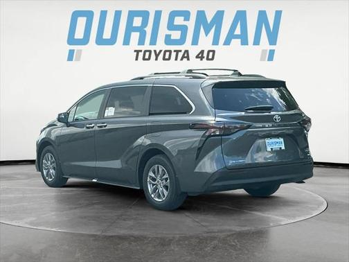 2025 Toyota Sienna XLE 7 Passenger