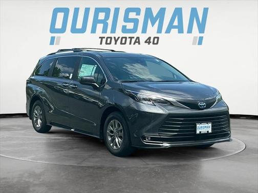 2025 Toyota Sienna XLE 7 Passenger