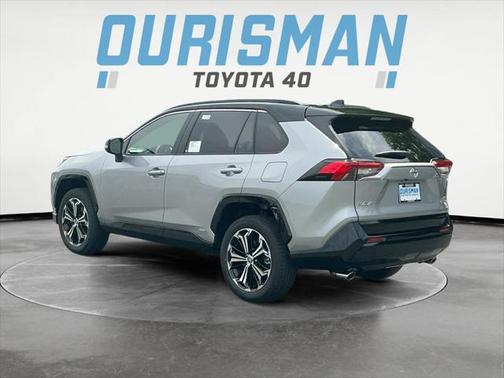 2025 Toyota RAV4 Hybrid SE