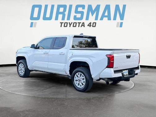 2024 Toyota Tacoma SR5