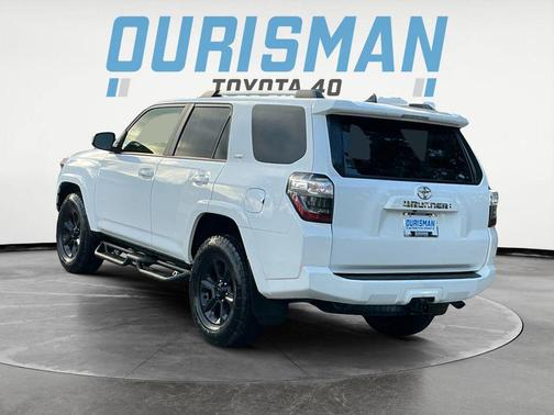 2024 Toyota 4Runner SR5