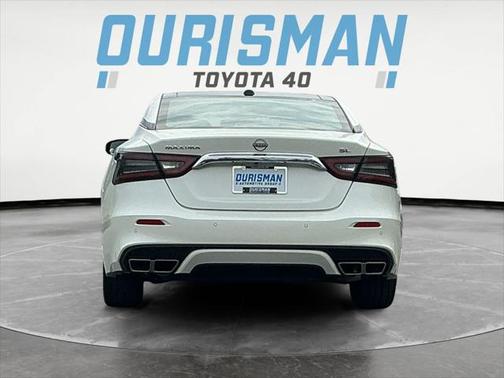 2023 Nissan Maxima SL