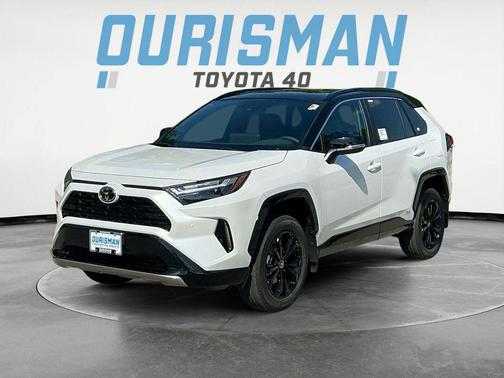 2025 Toyota RAV4 Hybrid SE