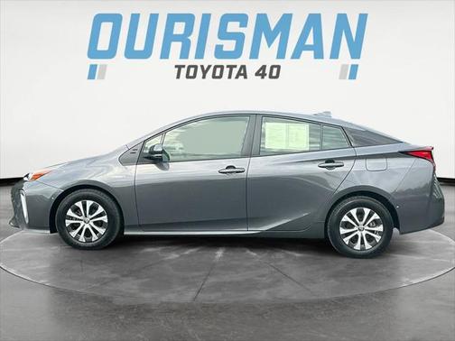 2022 Toyota Prius XLE