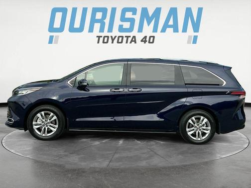 2025 Toyota Sienna Limited 7-Passenger