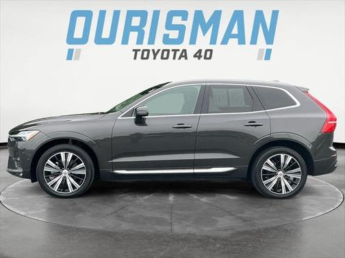 2022 Volvo XC60 B5 Inscription