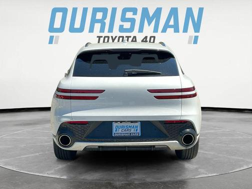 Alta White 2022 Genesis GV70 3.5T AWD Sport