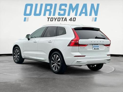 2023 Volvo XC60 B5 Plus Bright Theme