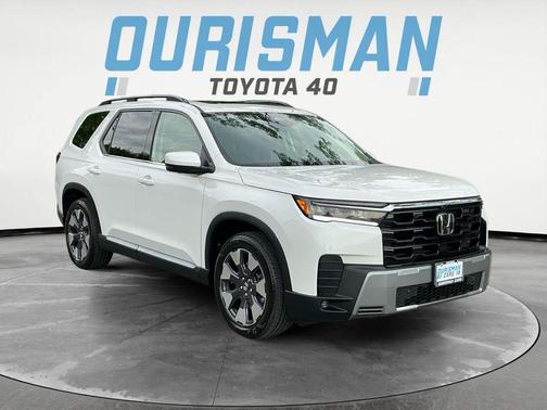 Platinum White Pearl 2026 Honda Pilot Elite