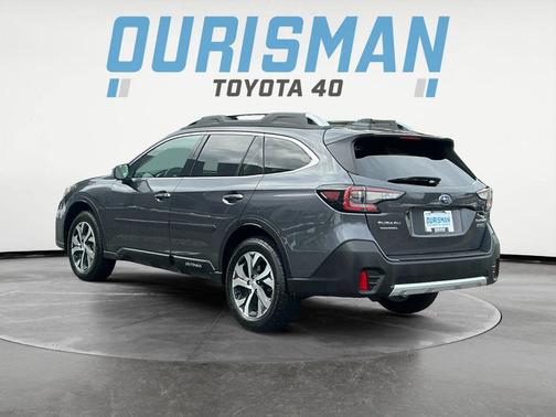 2022 Subaru Outback Touring