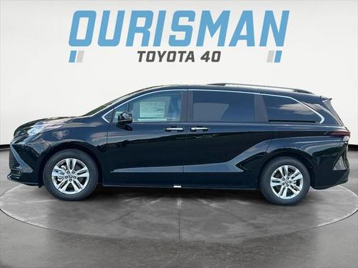 2025 Toyota Sienna XLE 7 Passenger