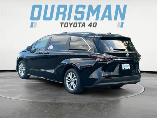 2025 Toyota Sienna XLE 7 Passenger