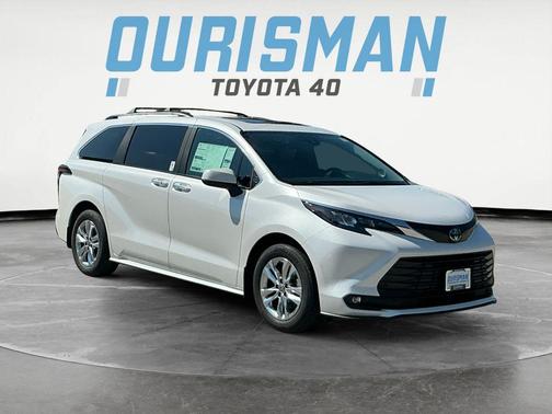 2025 Toyota Sienna XLE 7 Passenger