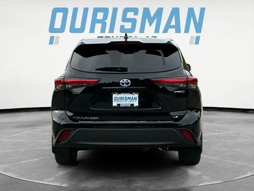 2022 Toyota Highlander Hybrid LE