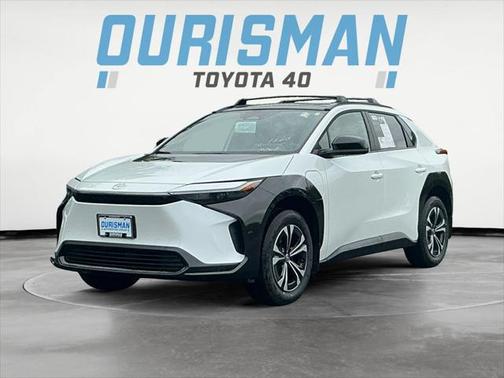 2025 Toyota bZ4X XLE