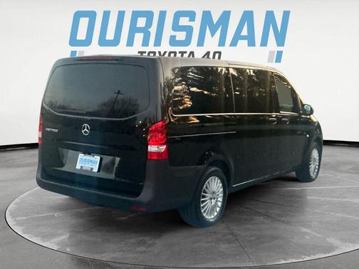 2023 Mercedes-Benz Metris Base