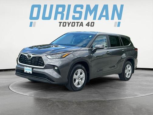 2023 Toyota Highlander LE