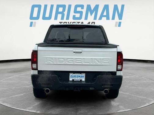 2024 Honda Ridgeline Black