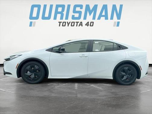2025 Toyota Prius L