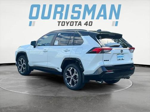 2025 Toyota RAV4 Hybrid SE