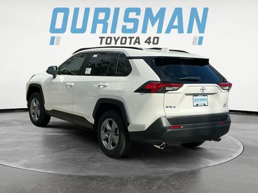 2025 Toyota RAV4 Hybrid XLE
