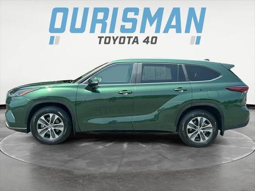 2024 Toyota Highlander XLE