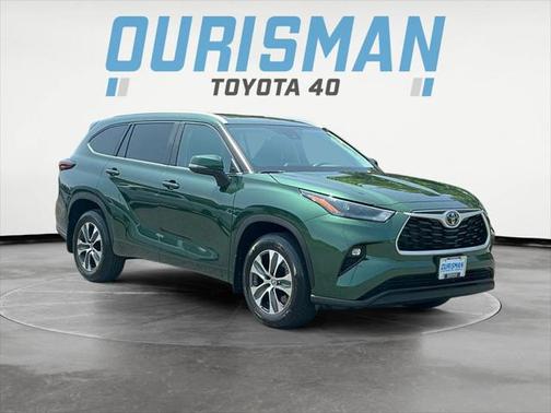 2024 Toyota Highlander XLE