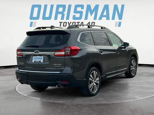 2022 Subaru Ascent Limited 8-Passenger