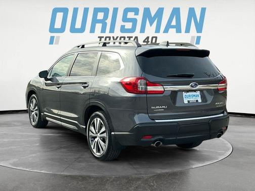 2022 Subaru Ascent Limited 8-Passenger