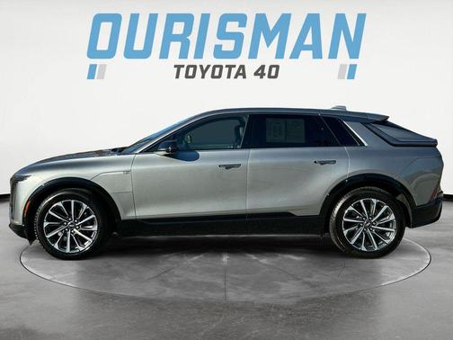 2024 Cadillac LYRIQ Sport