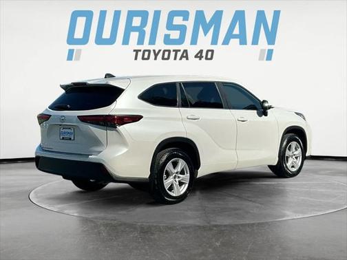 2023 Toyota Highlander L