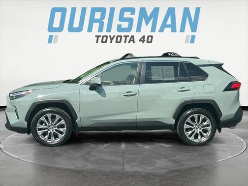 2022 Toyota RAV4 XLE Premium