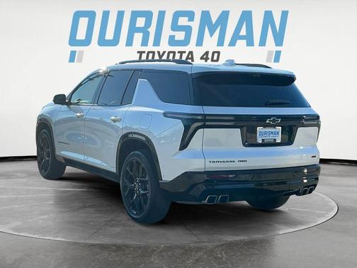2025 Chevrolet Traverse RS