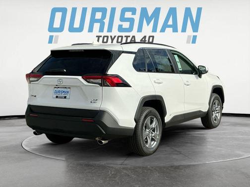 2025 Toyota RAV4 Hybrid XLE