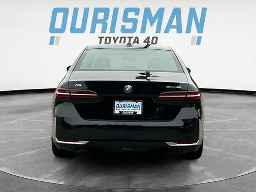 2024 BMW i5 eDrive40