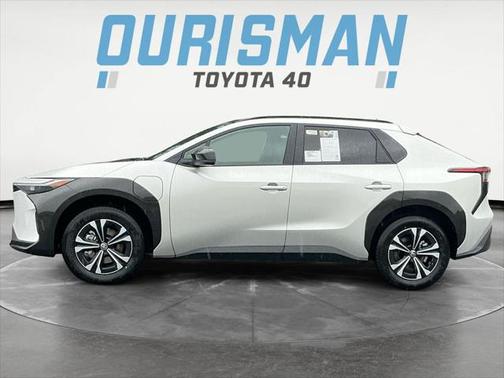 2025 Toyota bZ4X XLE