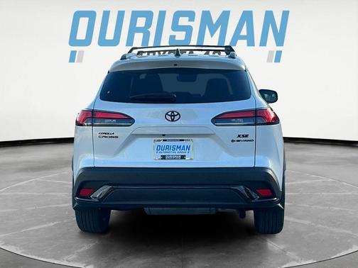 2026 Toyota Corolla Hybrid SE