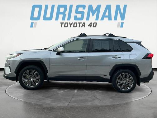 2022 Toyota RAV4 Hybrid XLE Premium