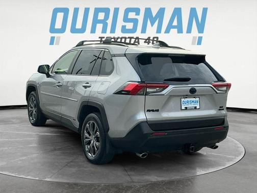 2022 Toyota RAV4 Hybrid XLE Premium